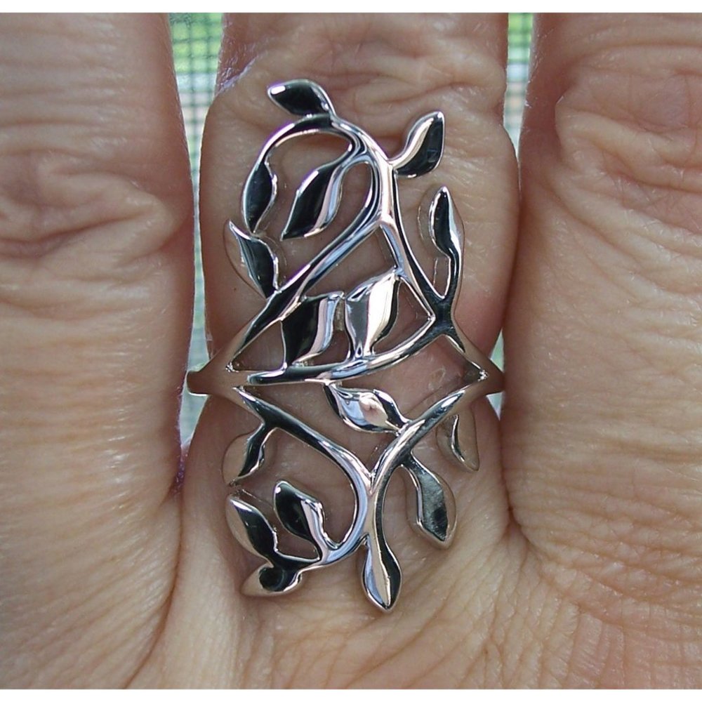 925 STERLING SILVER Extravagant Leaves Statement Ring - Picture 10 of 16